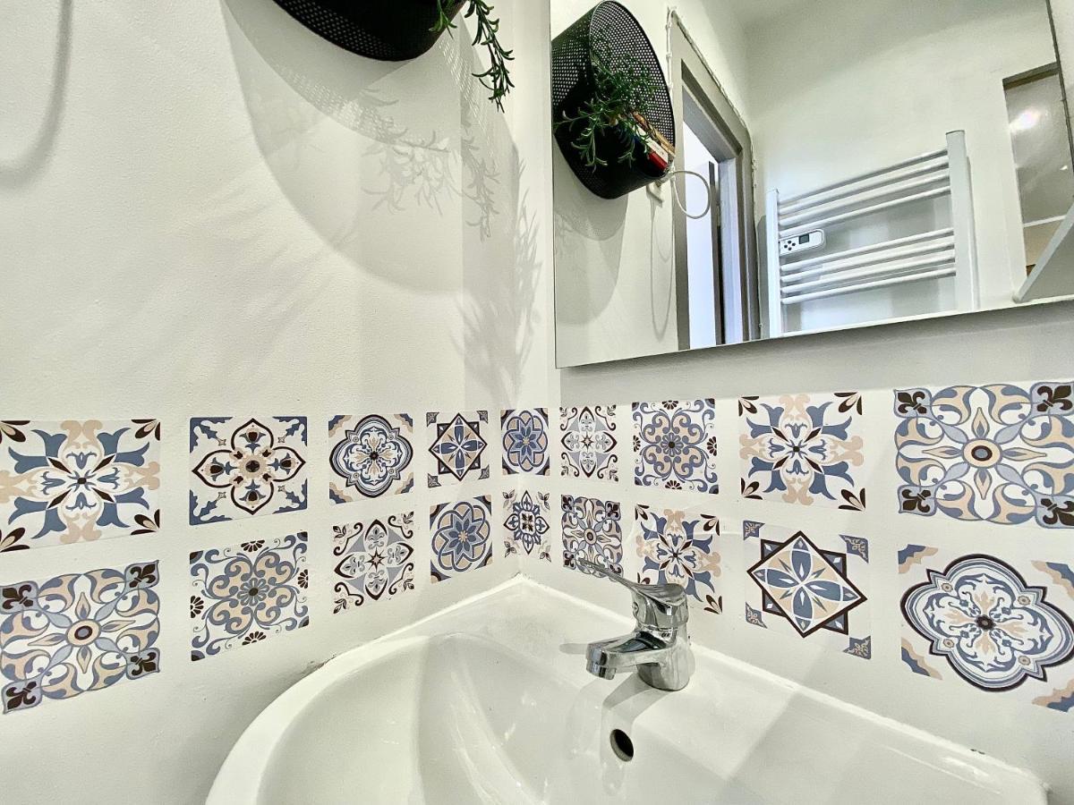 Lovely & Cozy Duplex Heart Of Nice With Bathtub! Zewnętrze zdjęcie
